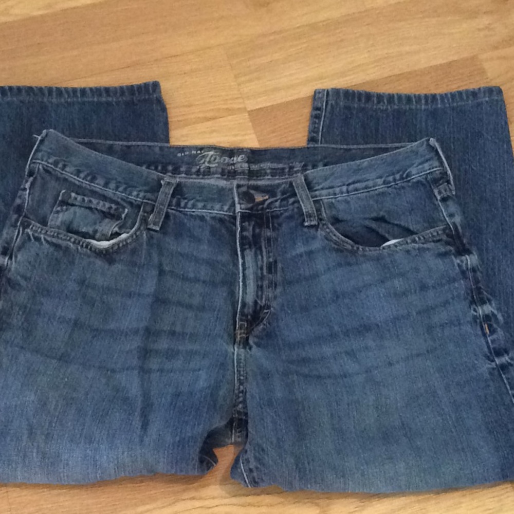 Men’s old navy jeans 34x30 loose fit have 5 pocket